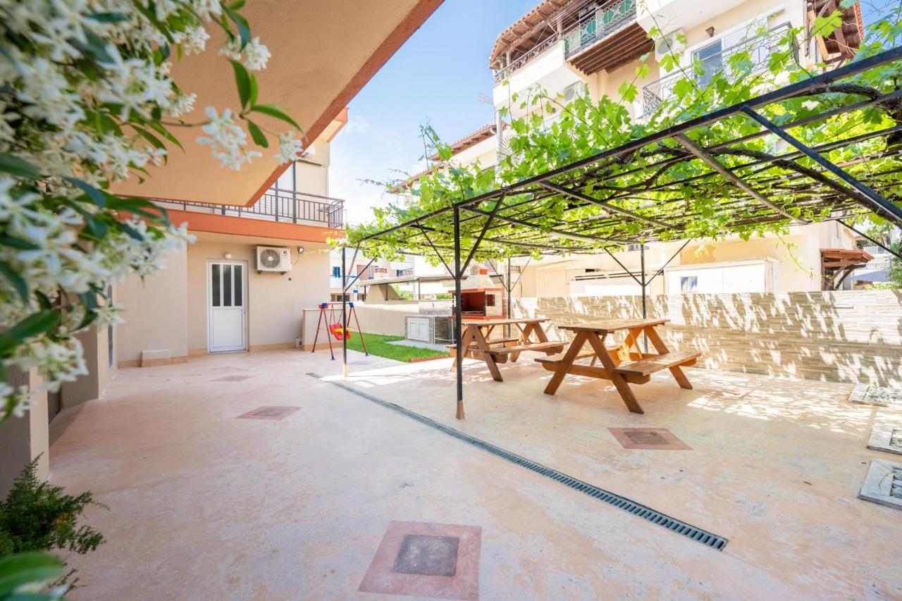 Milonas House Apartments Paralia Dionysiou Luaran gambar