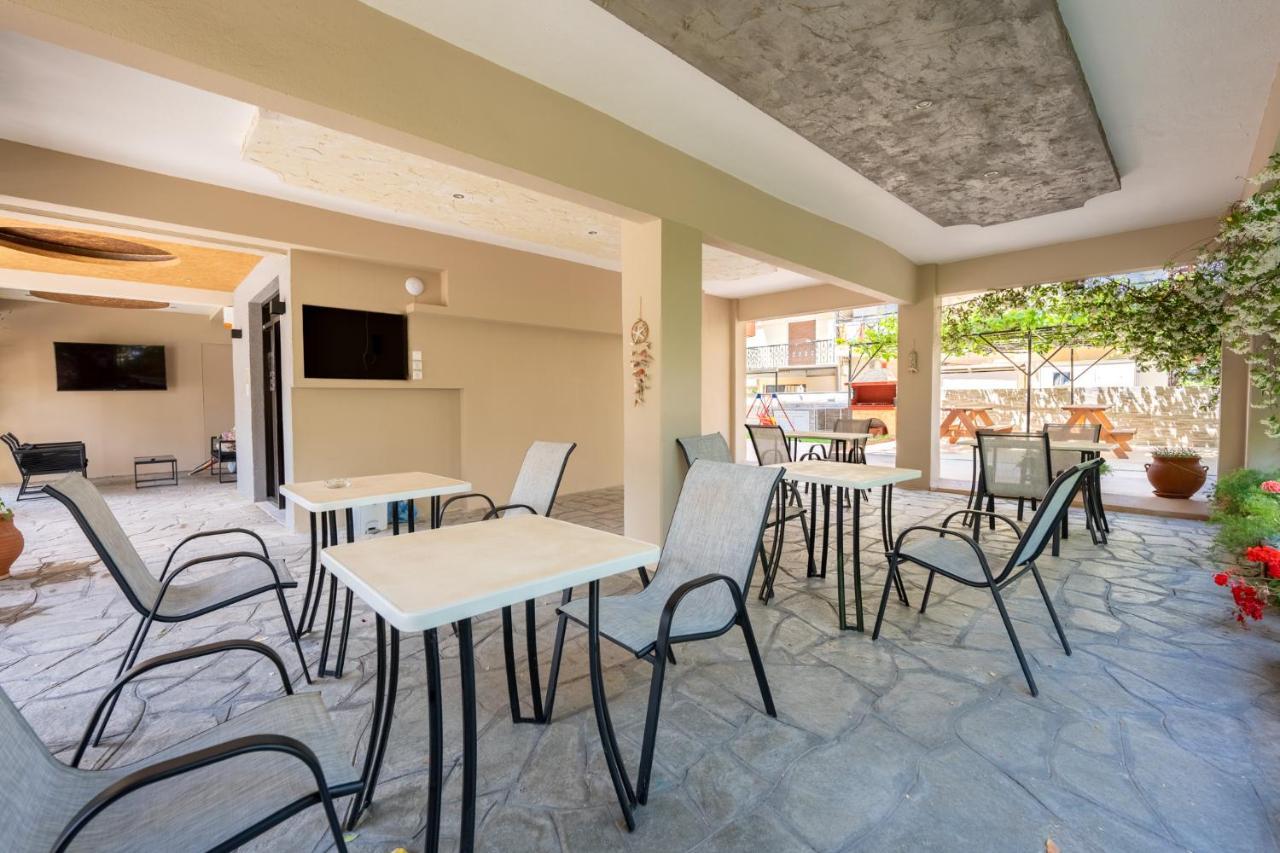 Milonas House Apartments Paralia Dionysiou Luaran gambar
