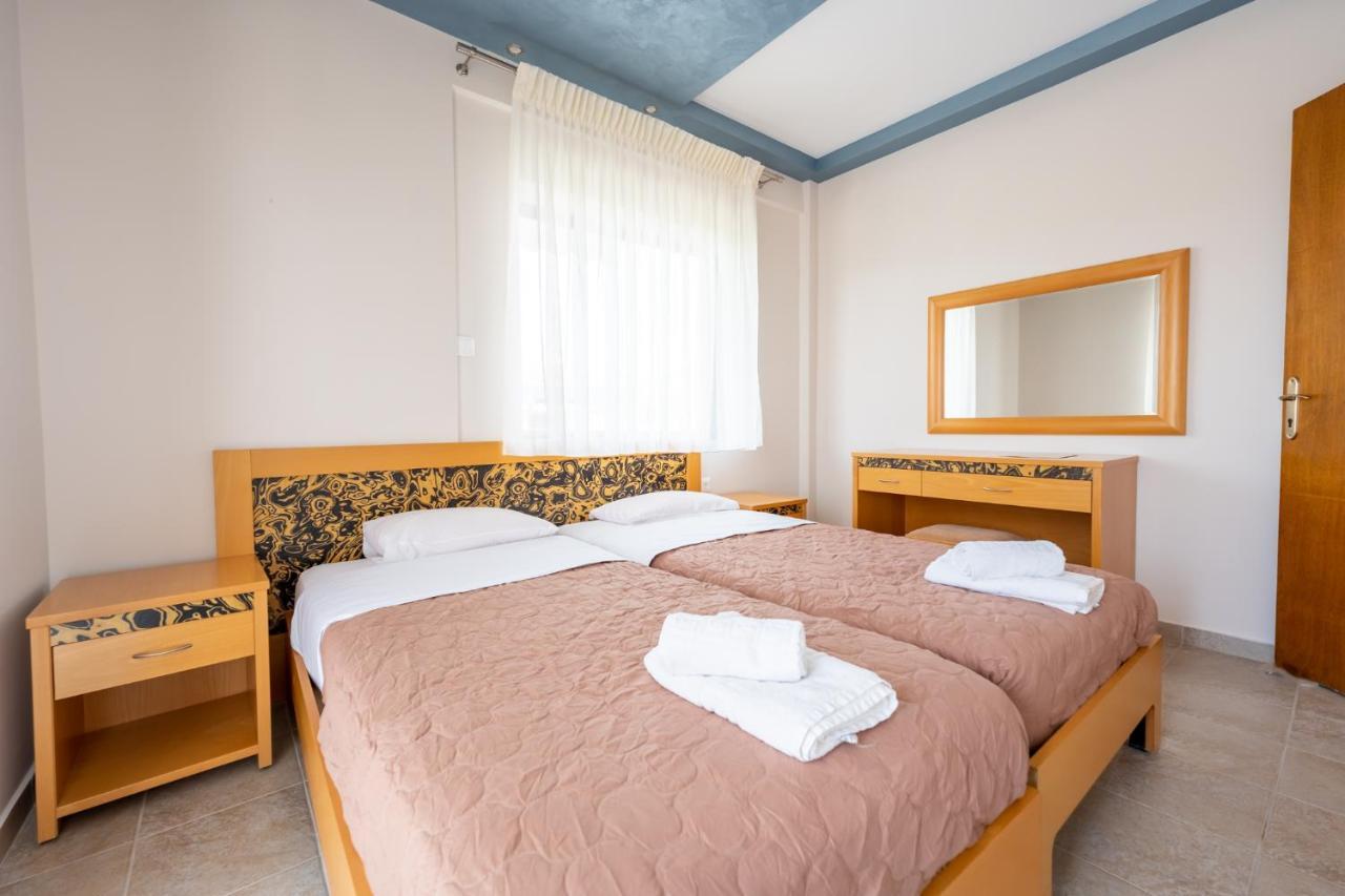 Milonas House Apartments Paralia Dionysiou Luaran gambar