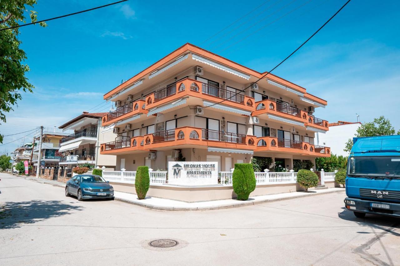Milonas House Apartments Paralia Dionysiou Luaran gambar