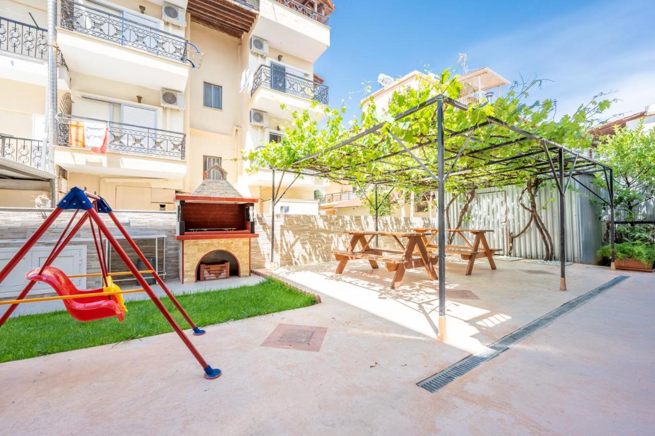 Milonas House Apartments Paralia Dionysiou Luaran gambar