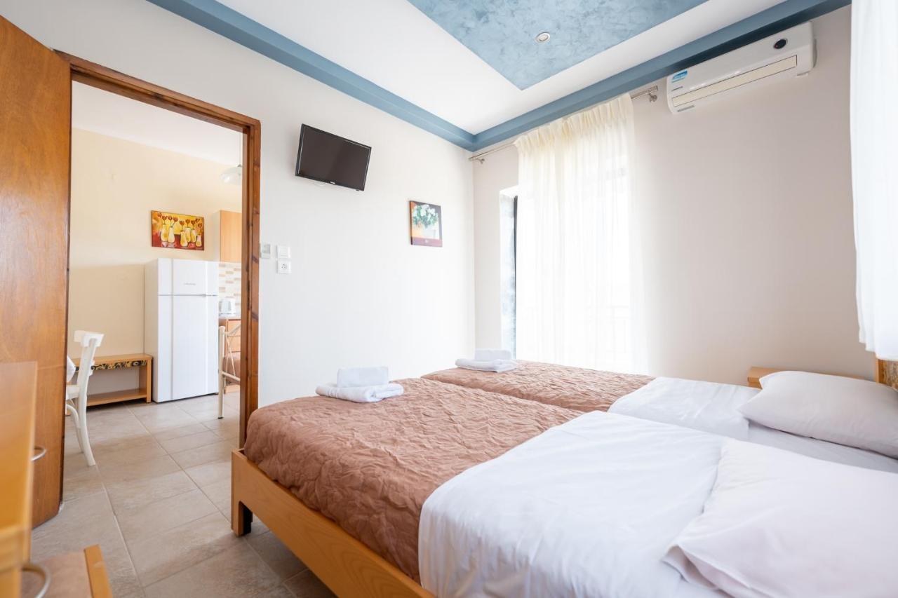 Milonas House Apartments Paralia Dionysiou Luaran gambar