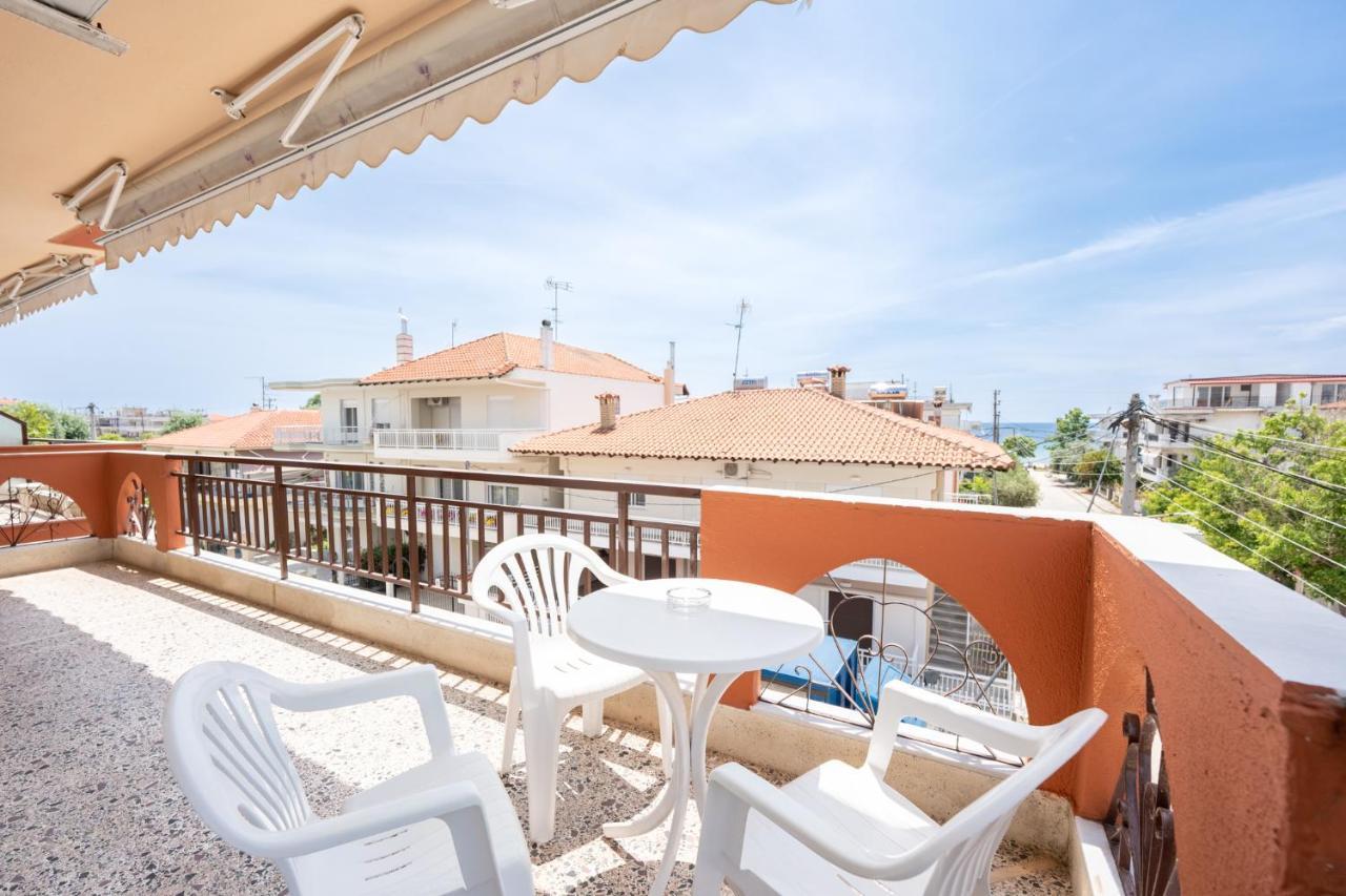 Milonas House Apartments Paralia Dionysiou Luaran gambar
