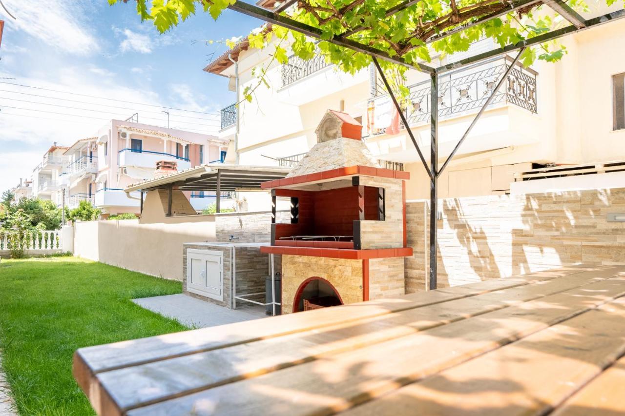 Milonas House Apartments Paralia Dionysiou Luaran gambar
