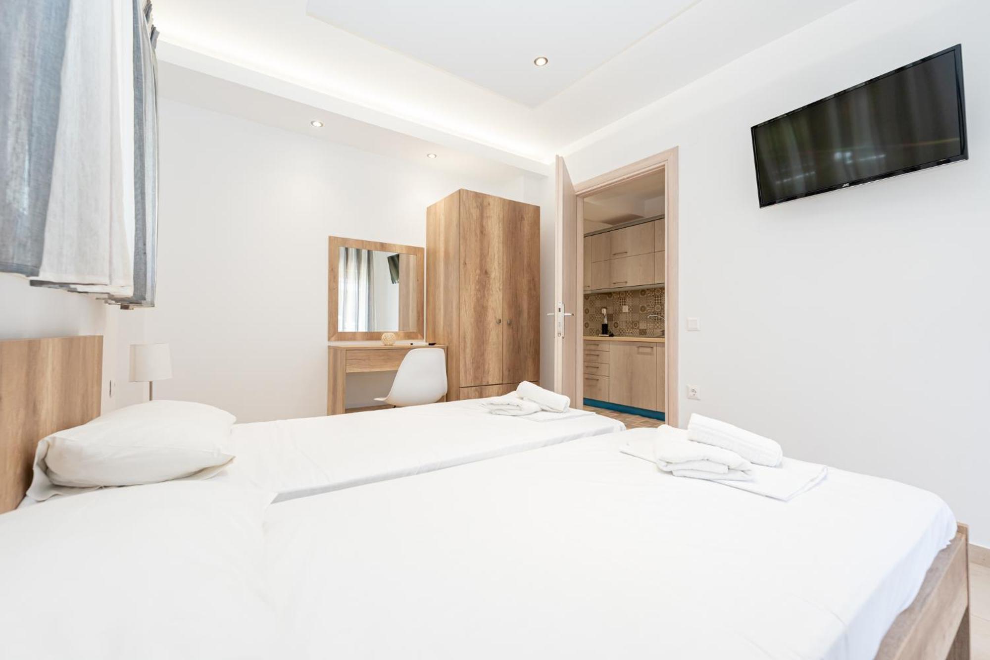 Milonas House Apartments Paralia Dionysiou Luaran gambar