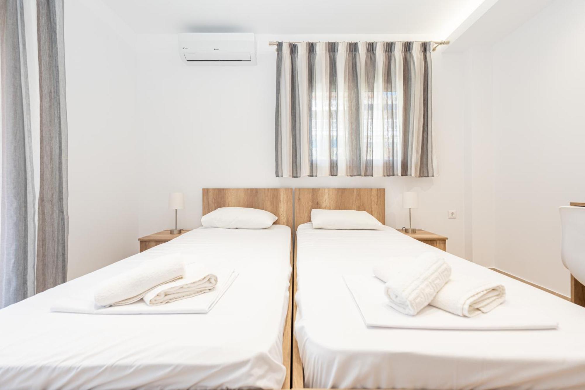 Milonas House Apartments Paralia Dionysiou Luaran gambar