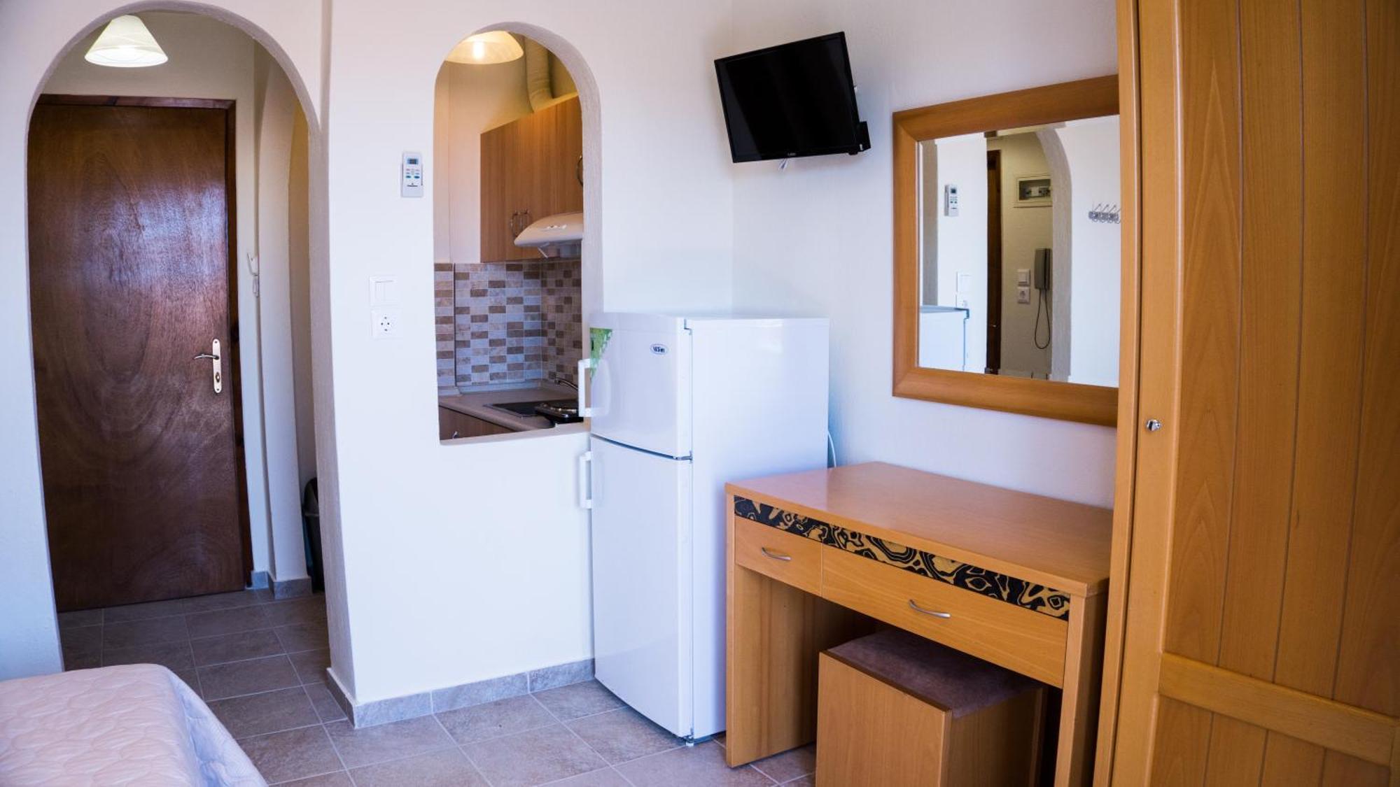 Milonas House Apartments Paralia Dionysiou Luaran gambar