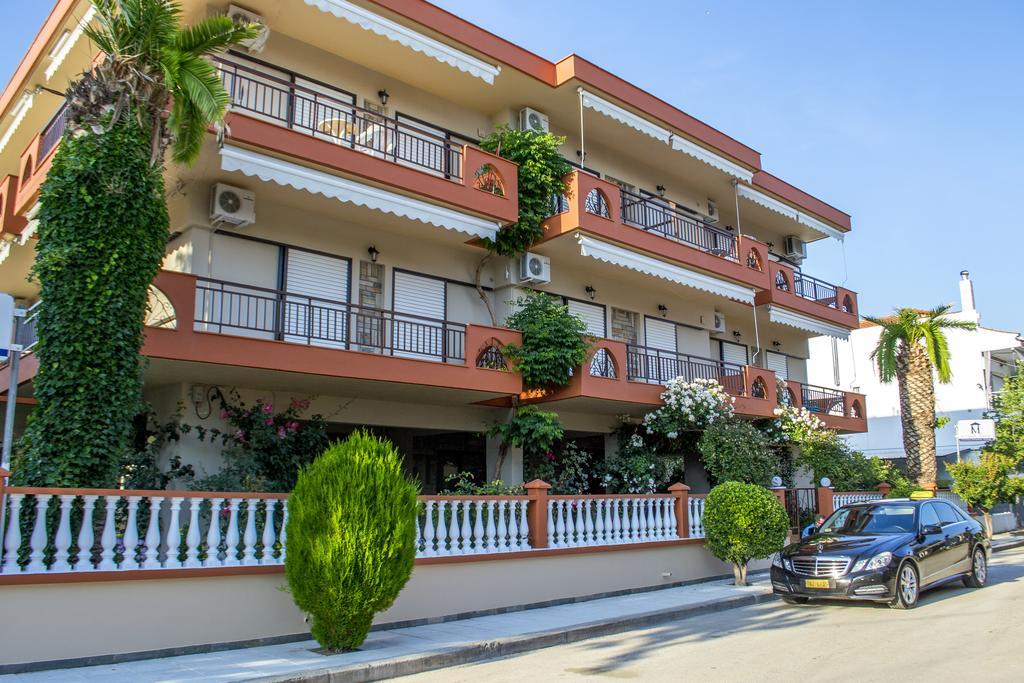Milonas House Apartments Paralia Dionysiou Luaran gambar